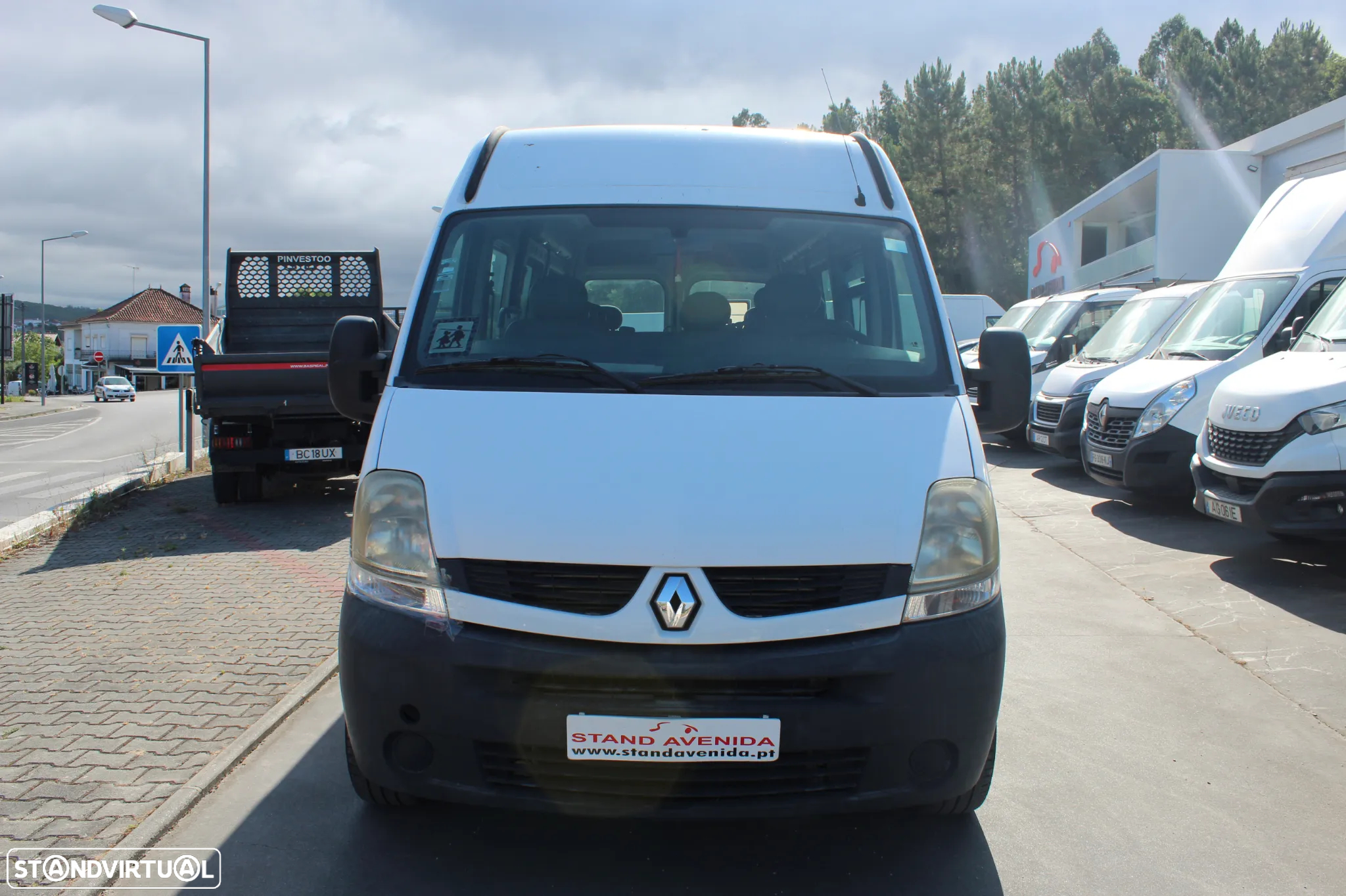 Renault Master 2.5 dCi MiniBus // 16 Lugares - 2