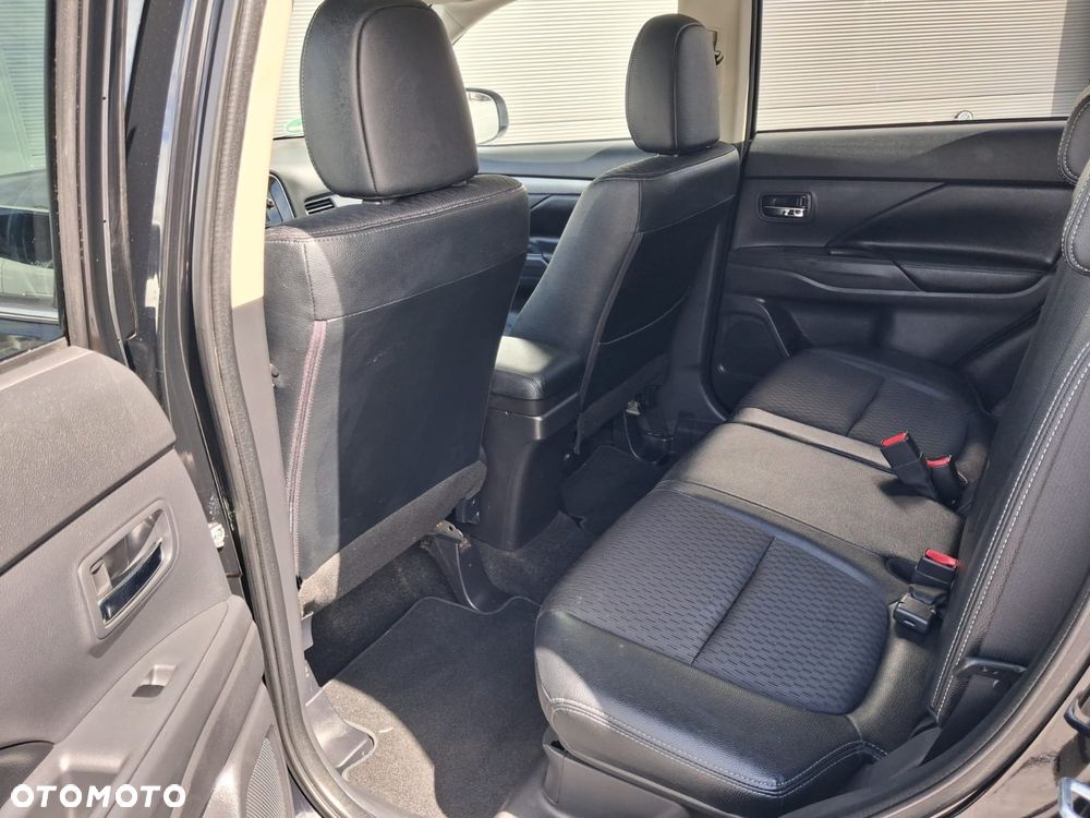 Mitsubishi Outlander 2.0 4WD CVT Edition+ - 7