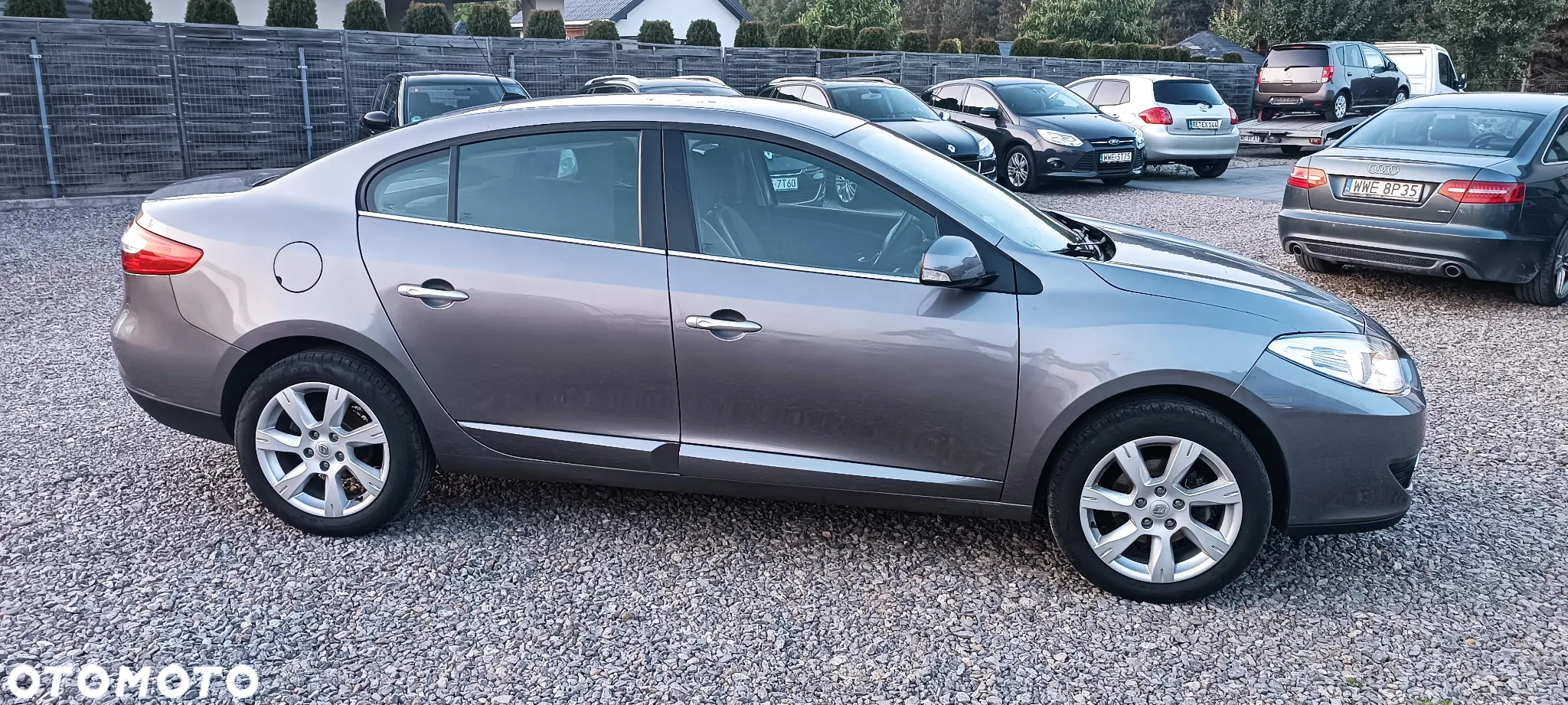 Renault Fluence 2.0 16V 140 Dynamique - 5