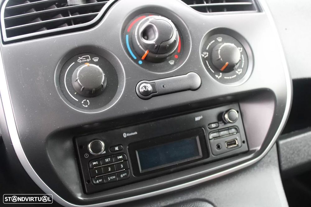 Renault kangoo 1.5 dci business - 17