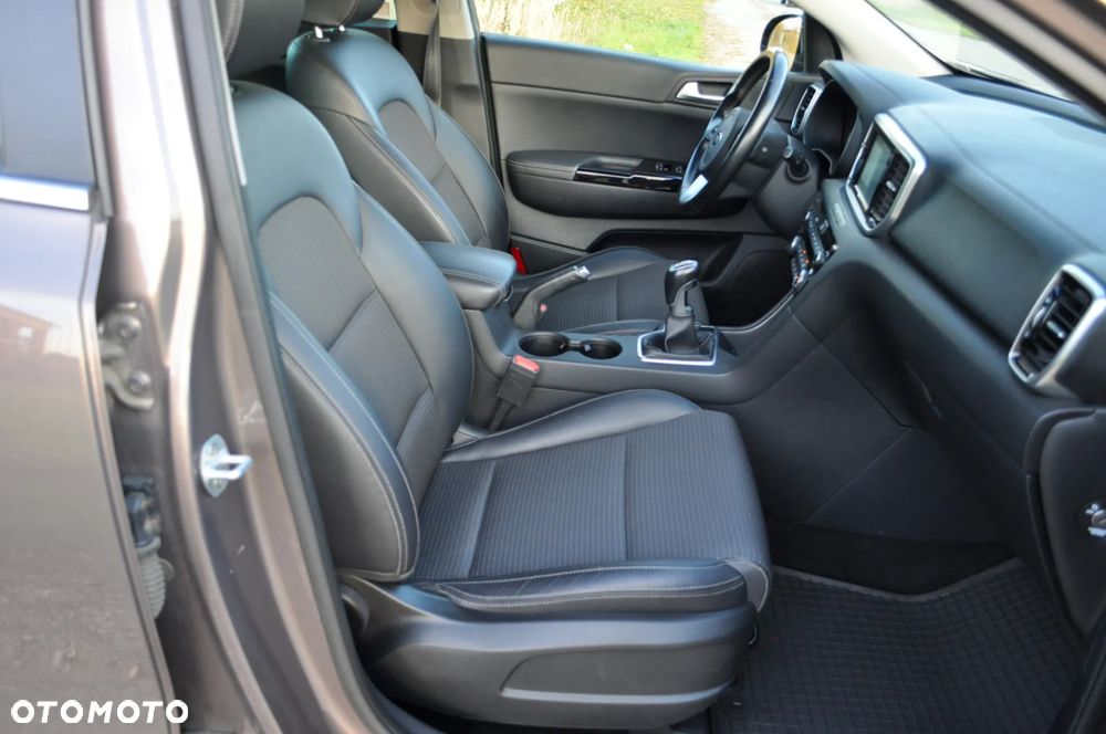 Kia Sportage 1.6 T-GDI Business Line 2WD - 11