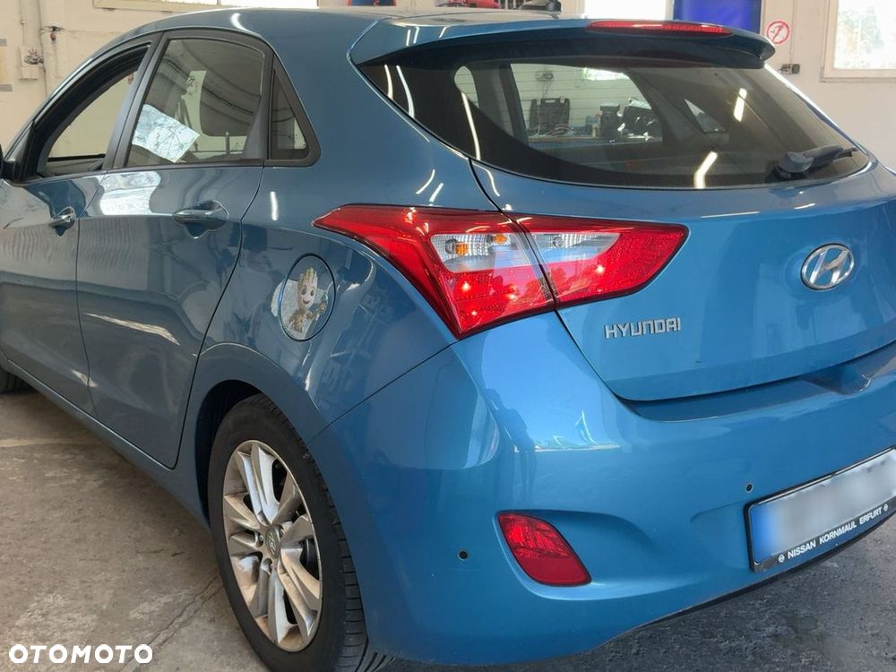 Hyundai i30 1.4 Premium - 12