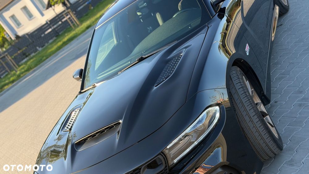 Dodge Charger 6.4 Scat Pack - 28