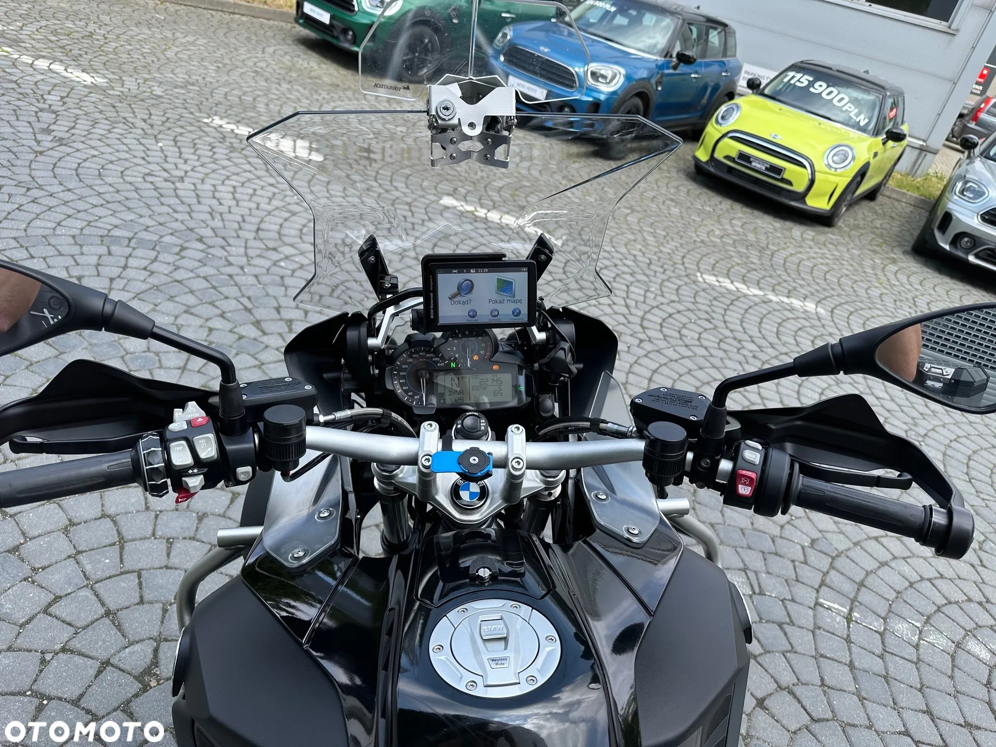 BMW Adventure - 8