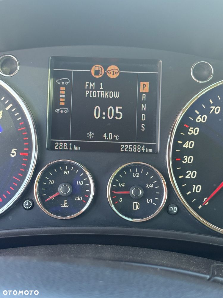 Volkswagen Touareg - 17