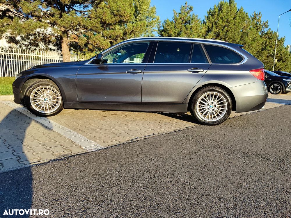BMW Seria 3 316d Touring Aut. Luxury Line - 7