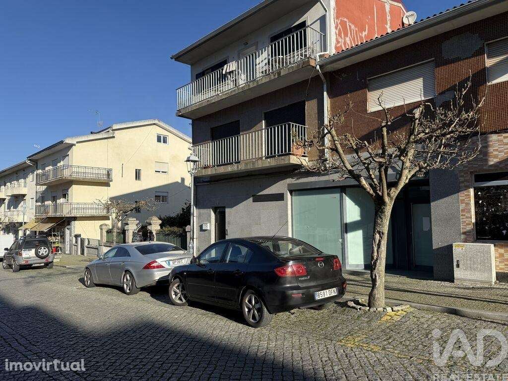Loja / Estabelecimento Comercial T1 em Bornes de Aguiar de 250,00 m2 - Grande imagem: 3/14