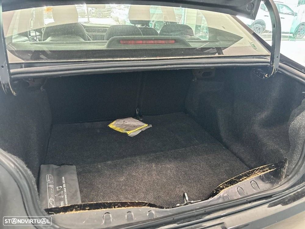 Citroën C-Elysée 1.6 BlueHDi Shine - 6