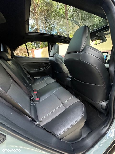 Toyota Yaris Cross Hybrid 1.5 Premiere Edition - 40