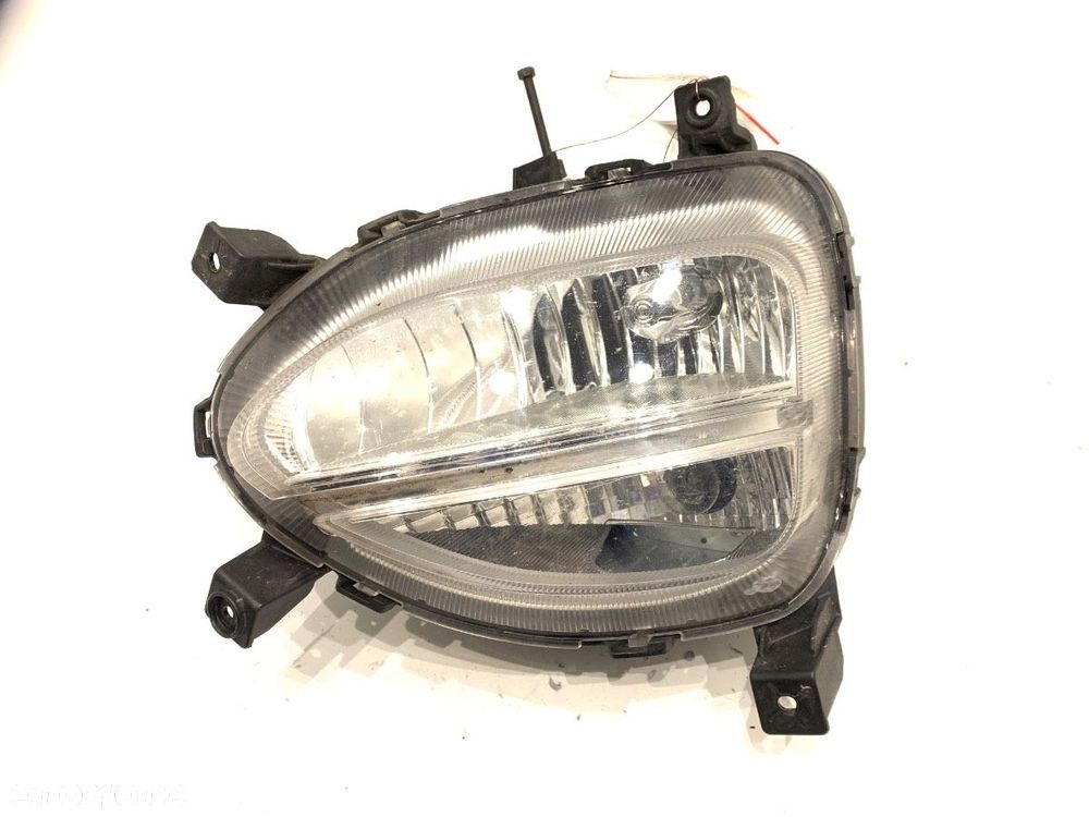 HALOGEN PRAWY PRZÓD  HYUNDAI i20 II (GB, IB) 2014 - 2022 1.2 62 kW [84 KM] benzyna 2014 - 2022 - 1