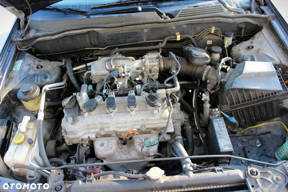 Nissan Almera N16 2006 1.5i QG15 HB5D (MASKA, ZDERZAK, LAMPA, BŁOTNIK, DRZWI, SZYBA, FOTEL) - 7