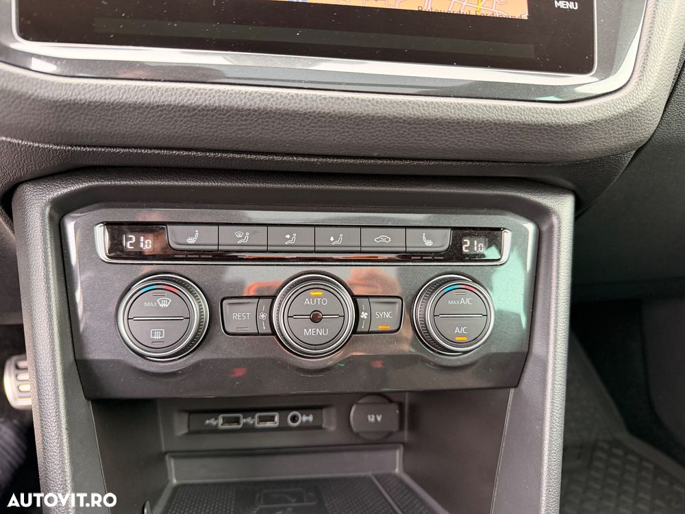 Volkswagen Tiguan - 29