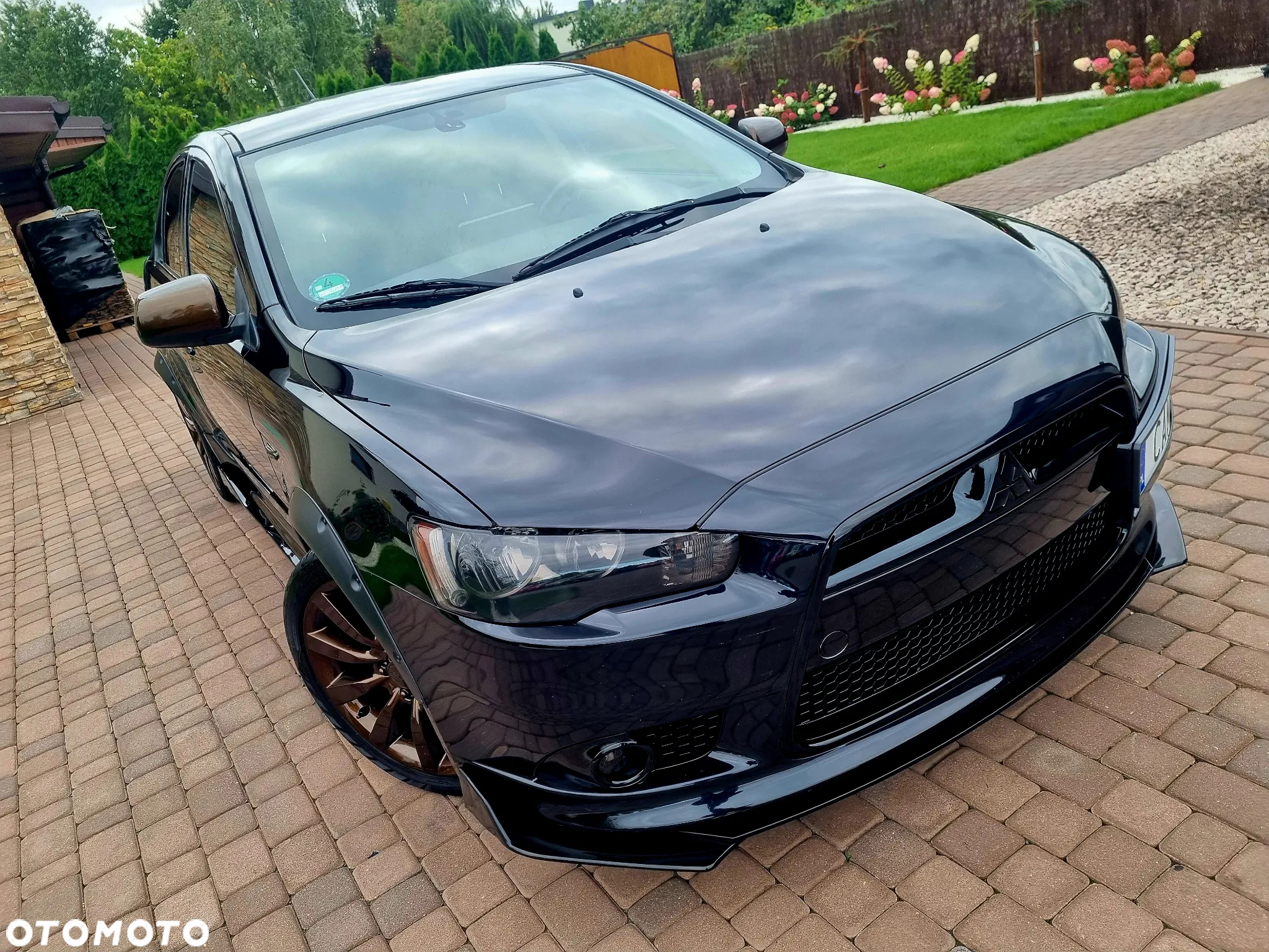 Mitsubishi Lancer - 12
