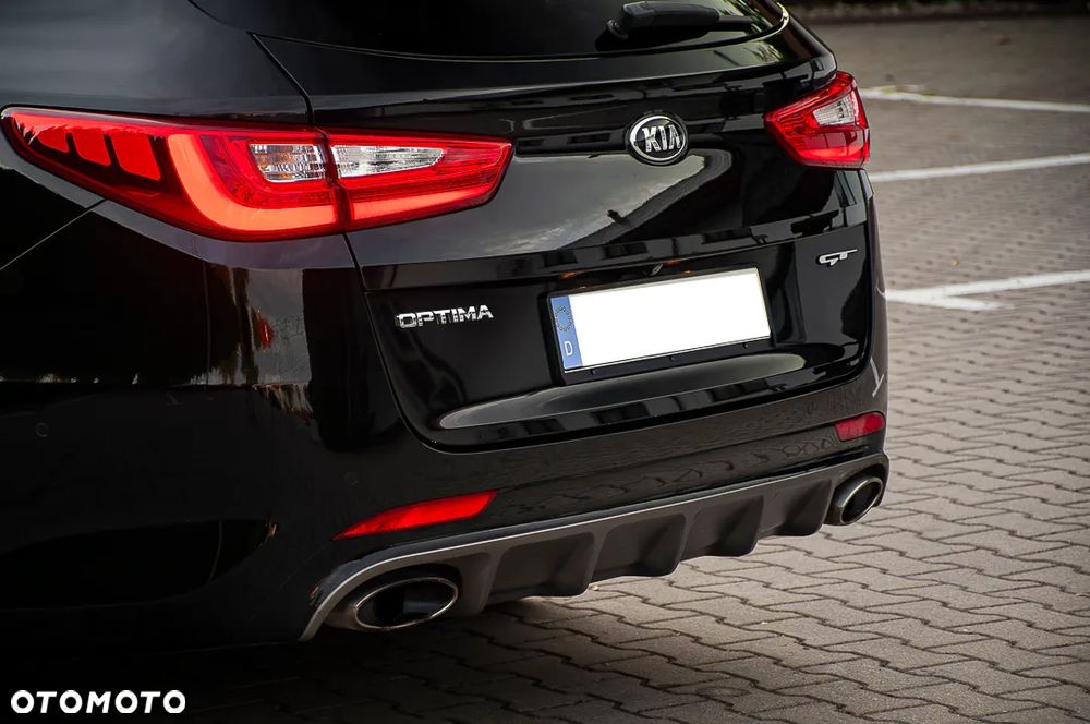 Kia Optima - 40