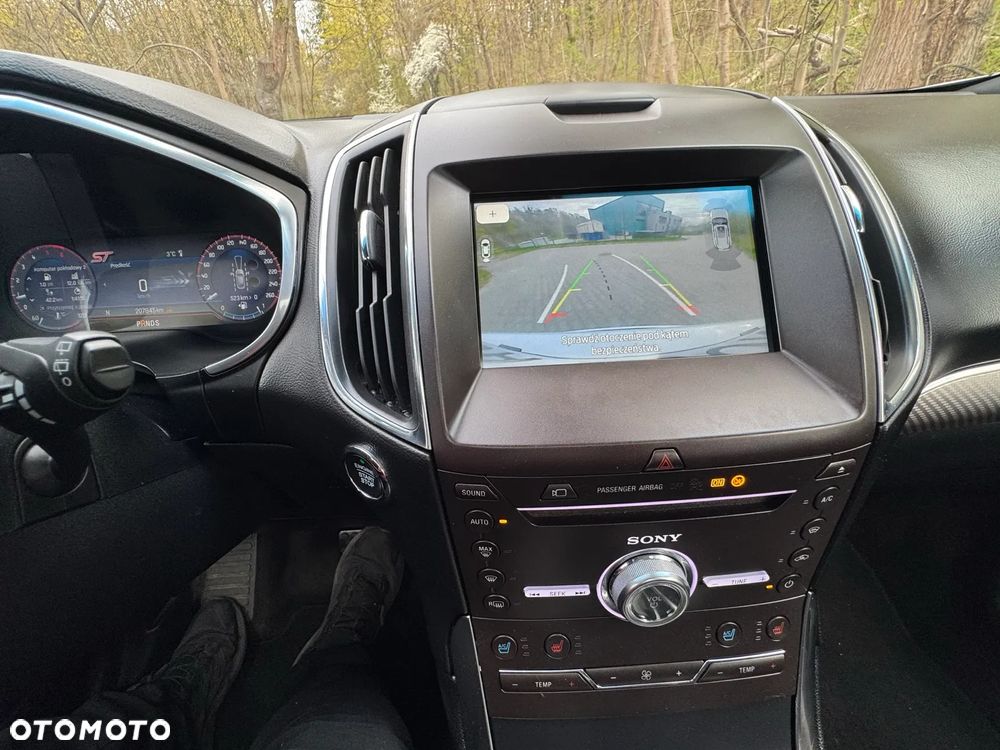 Ford Edge 2.0 TDCi Bi-Turbo 4x4 ST-LINE - 12