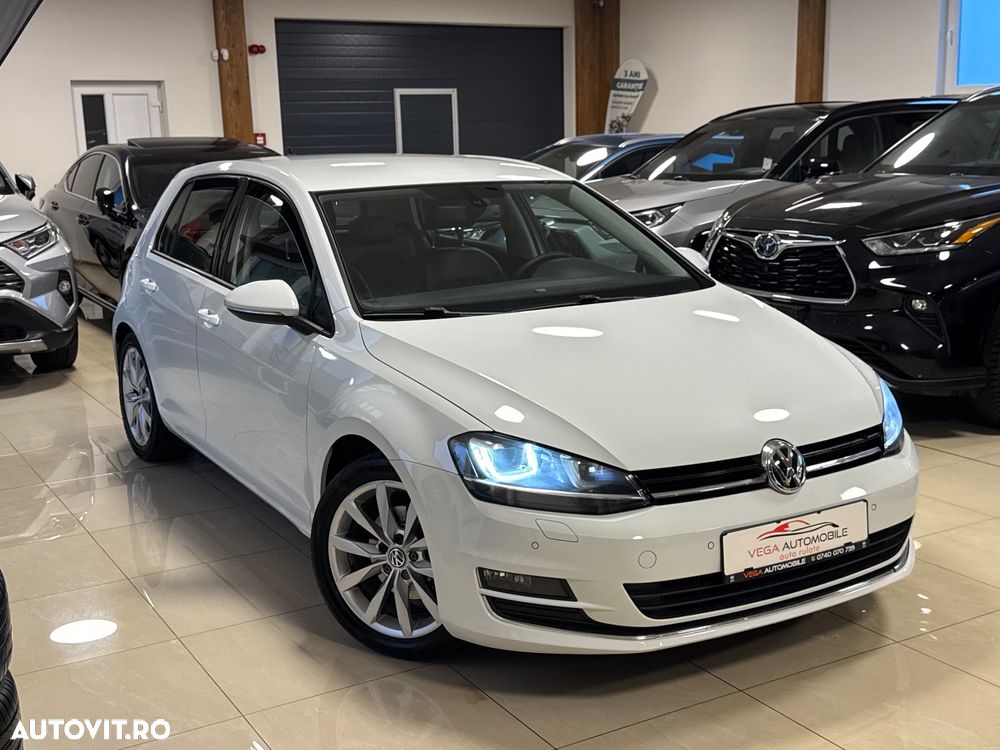 Volkswagen Golf 2.0 TDI DPF BlueMotion Technology Style - 3