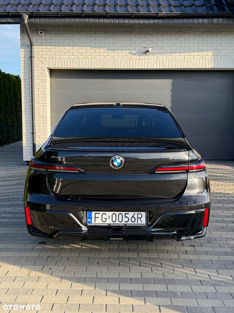 BMW Seria 7 - 2