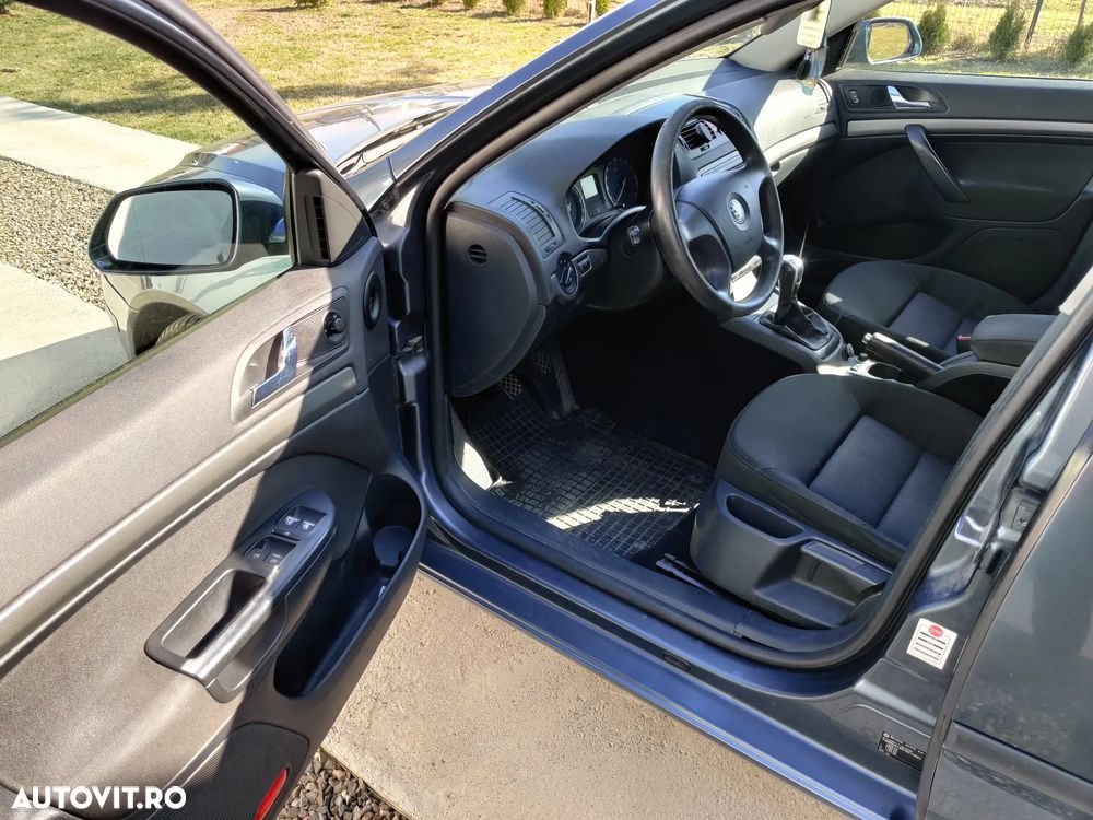 Skoda Octavia 2.0 TDI DPF Elegance - 13