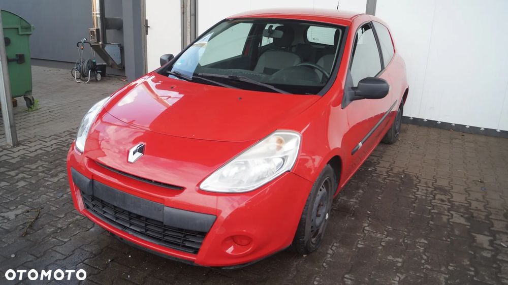 Renault Clio 1.2 16V Alize Euro5 - 1