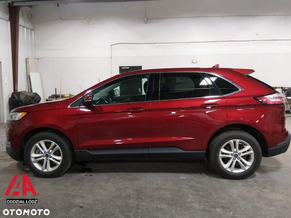 Ford Edge - 5