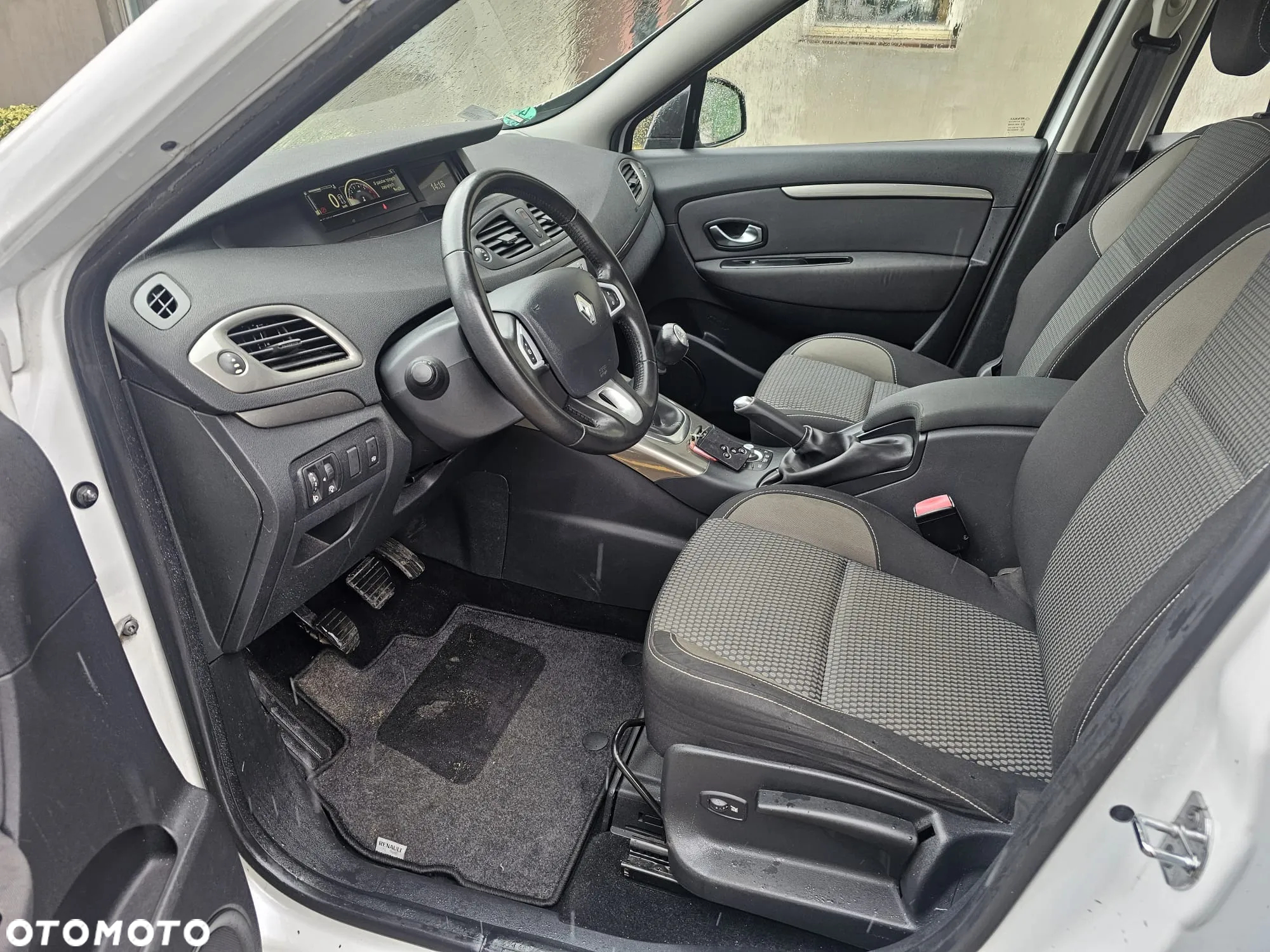 Renault Scenic - 14