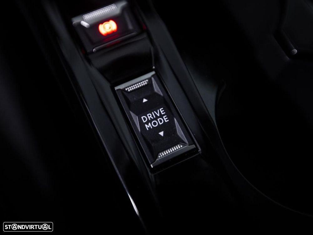 Peugeot e-2008 50 kWh Allure Pack - 20