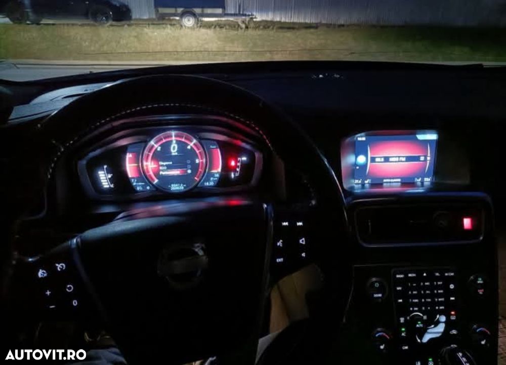 Volvo V60 D4 VEA Start-Stop Summum - 6