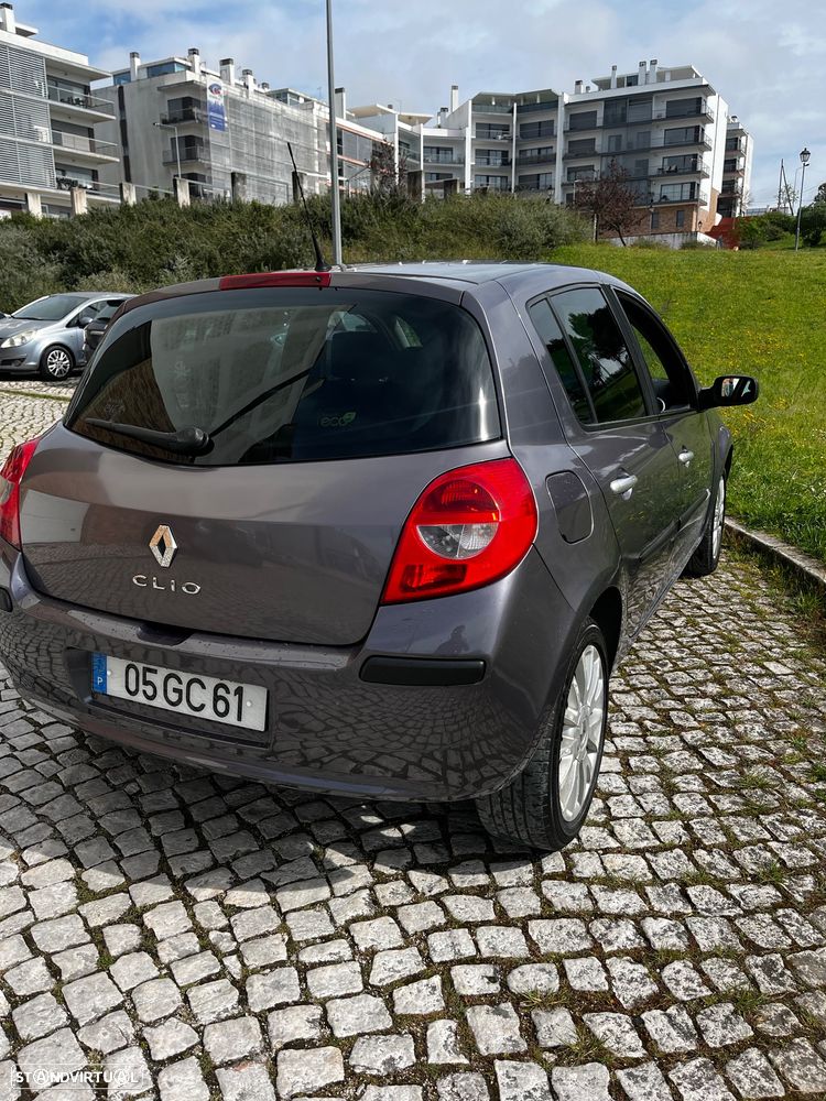 Renault Clio 1.2 TCE Dynamique S - 4