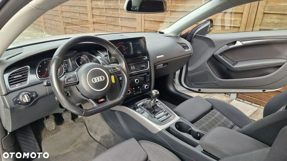 Audi A5 Coupé 2.0 TDI - 17