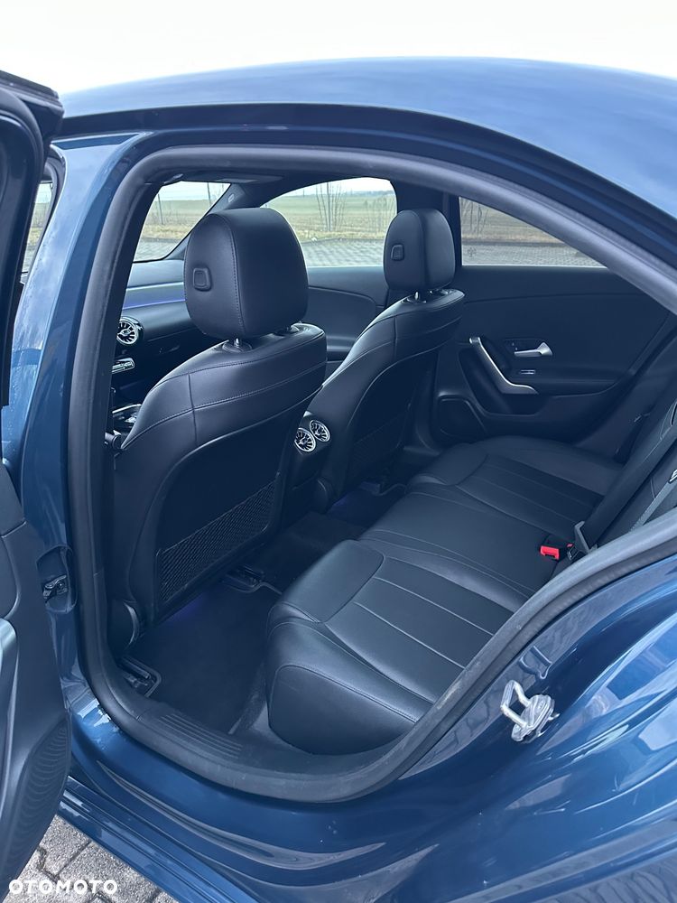 Mercedes-Benz Klasa A 220 4Matic 7G-DCT - 10