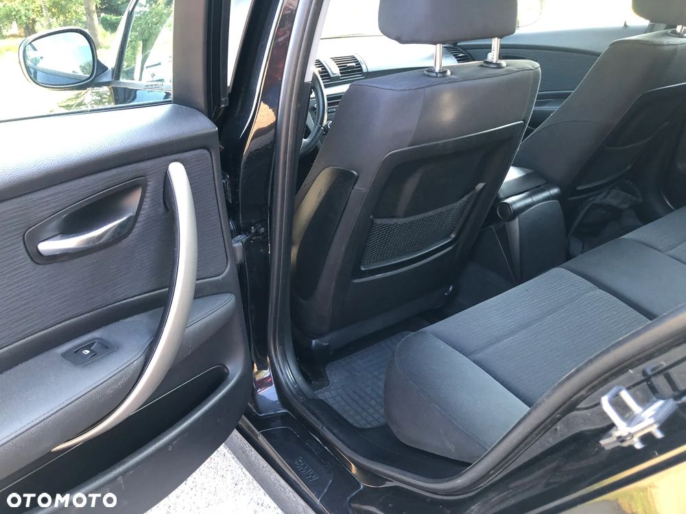 BMW Seria 1 116i - 12