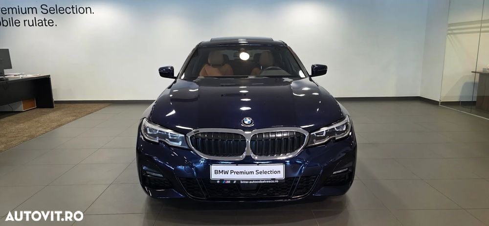 BMW Seria 3 330i xDrive AT - 2