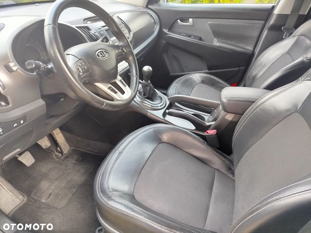 Kia Sportage 2.0 S 2WD - 13