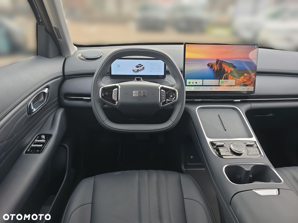 Geely Starray EM-i 1.5 PHEV Pro - 13