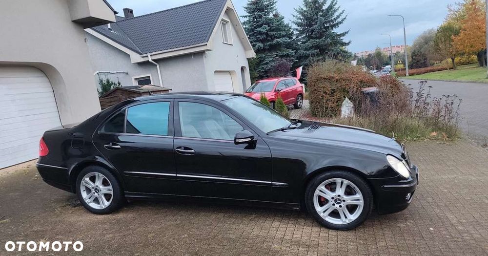 Mercedes-Benz Klasa E - 26