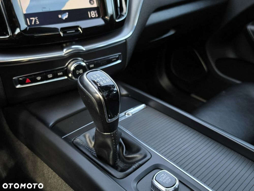 Volvo XC 60 - 11
