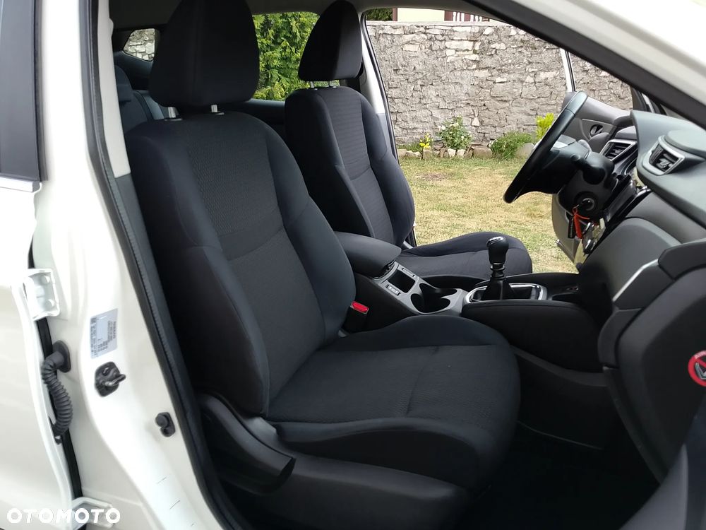 Nissan Qashqai 1.2 DIG-T Tekna EU6 - 25