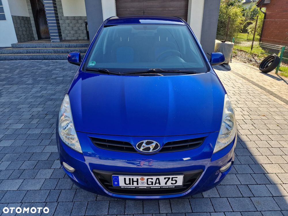 Hyundai i20 1.4 Comfort EU5 - 3