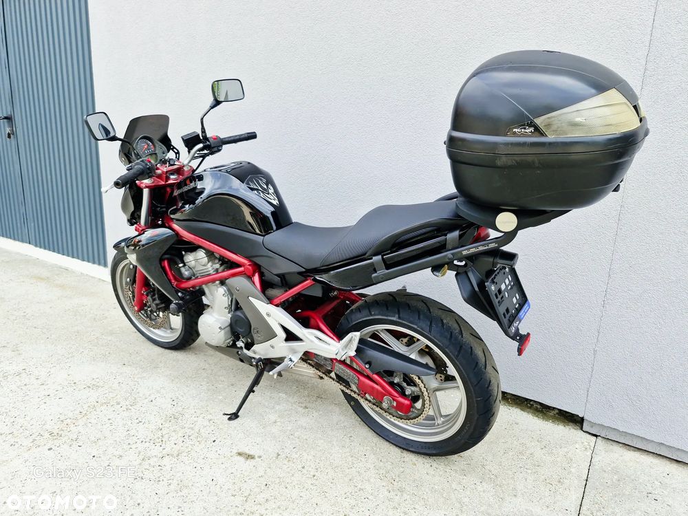 Kawasaki ER - 15