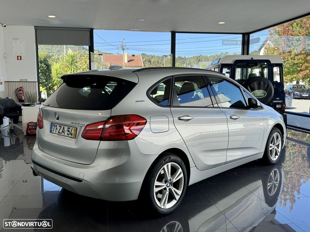 BMW 225xe Active Tourer Line Sport - 4