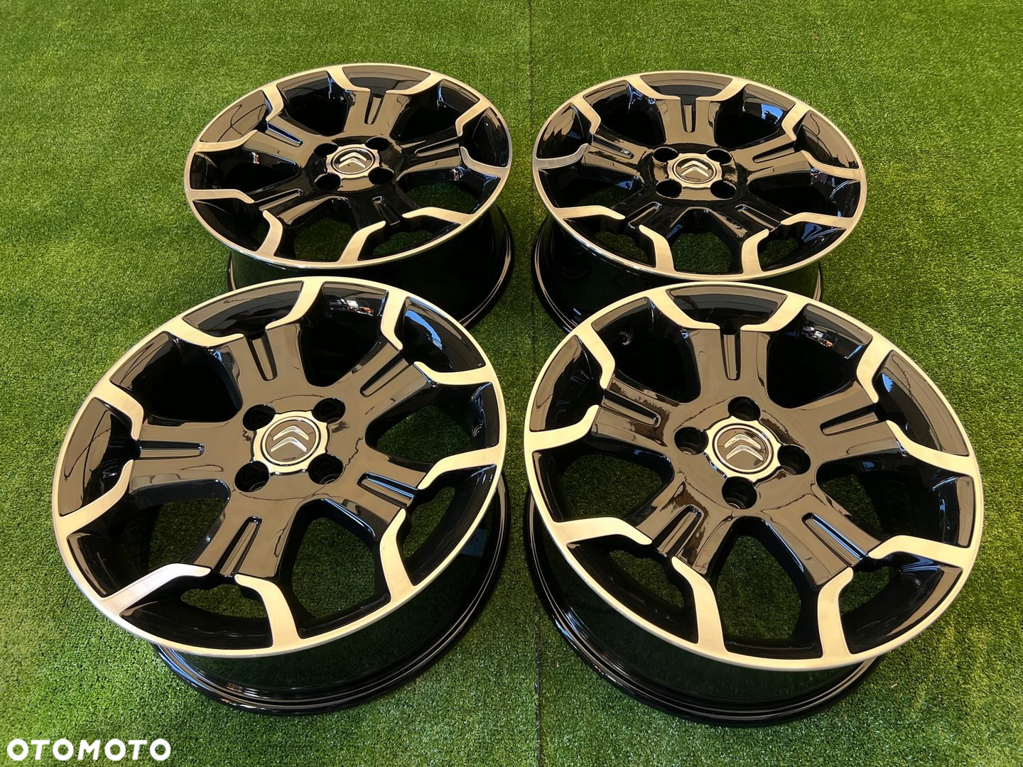 KOMPLET FELG FELGI CITROEN C3 PEUGEOT 208 DS3 17 4X108 ET25 ORYGINALNE - 4