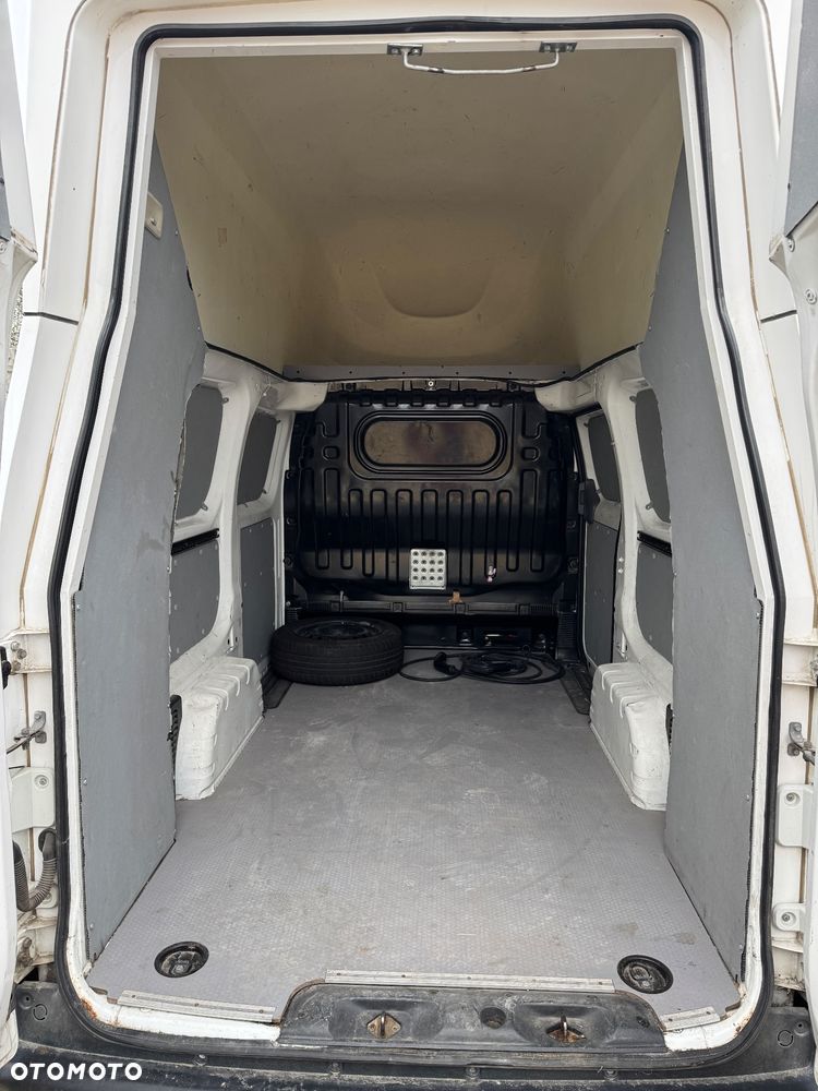 Nissan NV200 Evalia 2ZERO Edition - 8