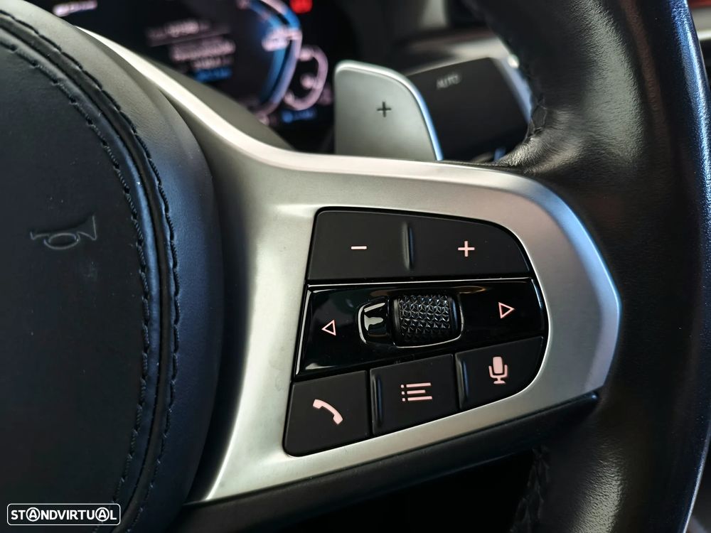 BMW 530 e Pack M — fotografia 26
