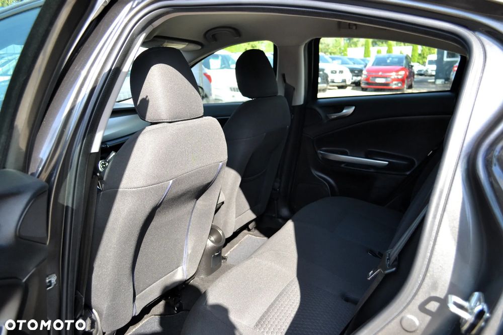 Alfa Romeo Giulietta 2.0 JTDM Veloce TCT - 11