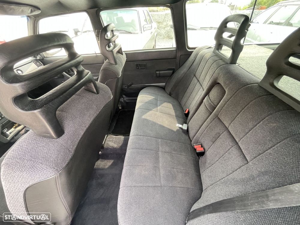 Volvo 240 GL - 11