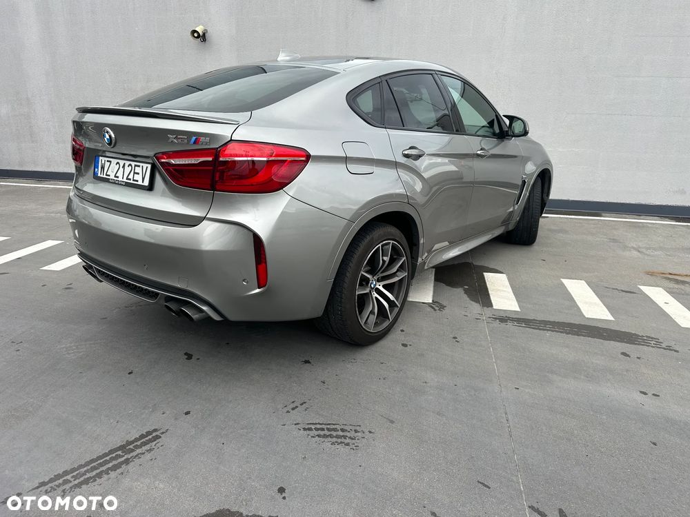 BMW X6M - 9