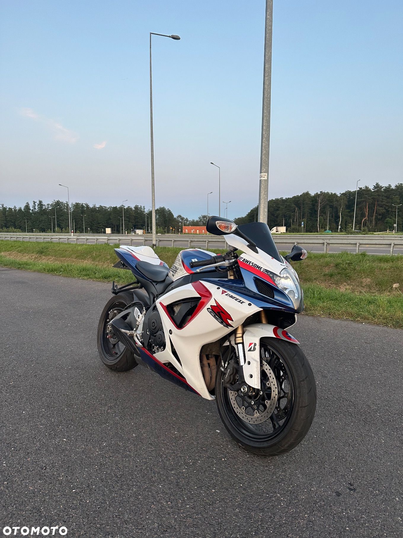 Suzuki GSX-R - 1