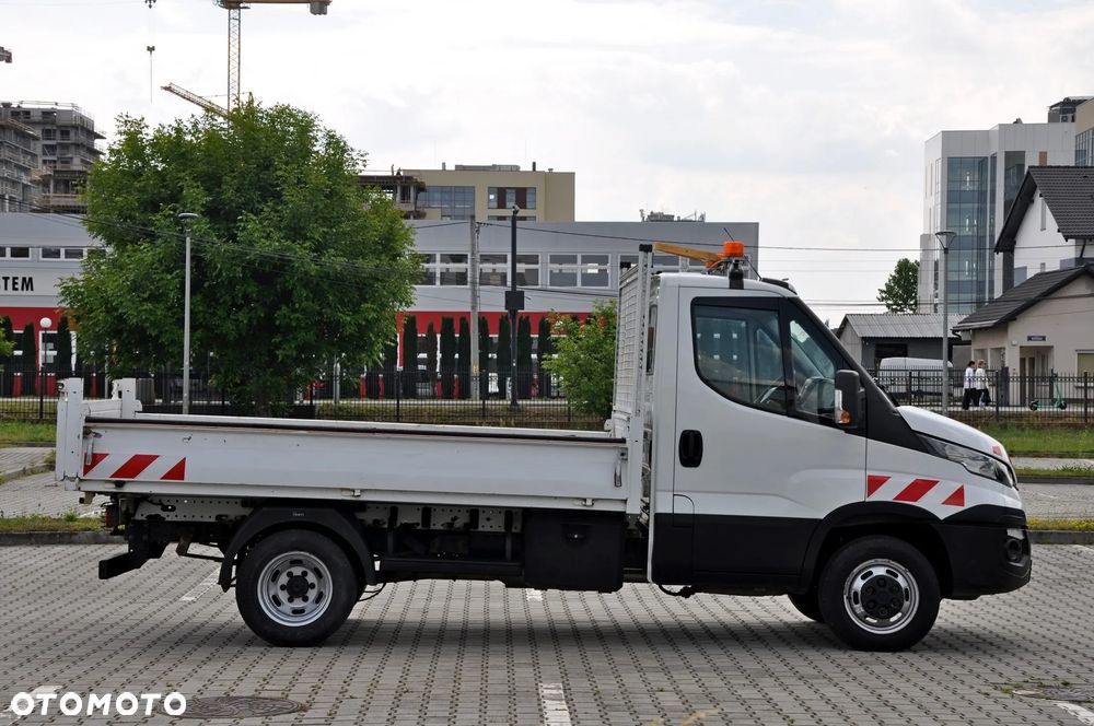 Iveco Daily - 12