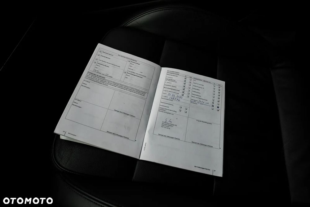 Volkswagen Golf 1.6 TDI DPF DSG Highline - 40