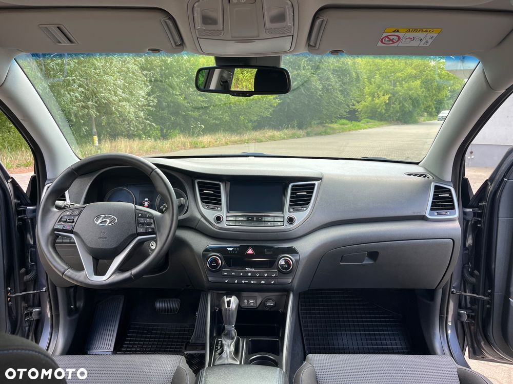 Hyundai Tucson 2.0 CRDI Comfort 4WD - 16